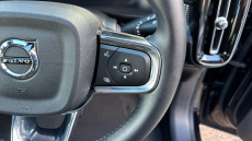 Volvo XC40 2.0 B4P Ultra Black Edition 5dr Auto Petrol Estate